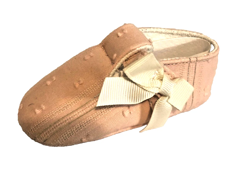 Nuevo en Paquete Zapatos de Bebé Cynthia Rowley Rosa Mary Jane 4.5" X 2.25" Foto 2 de 4