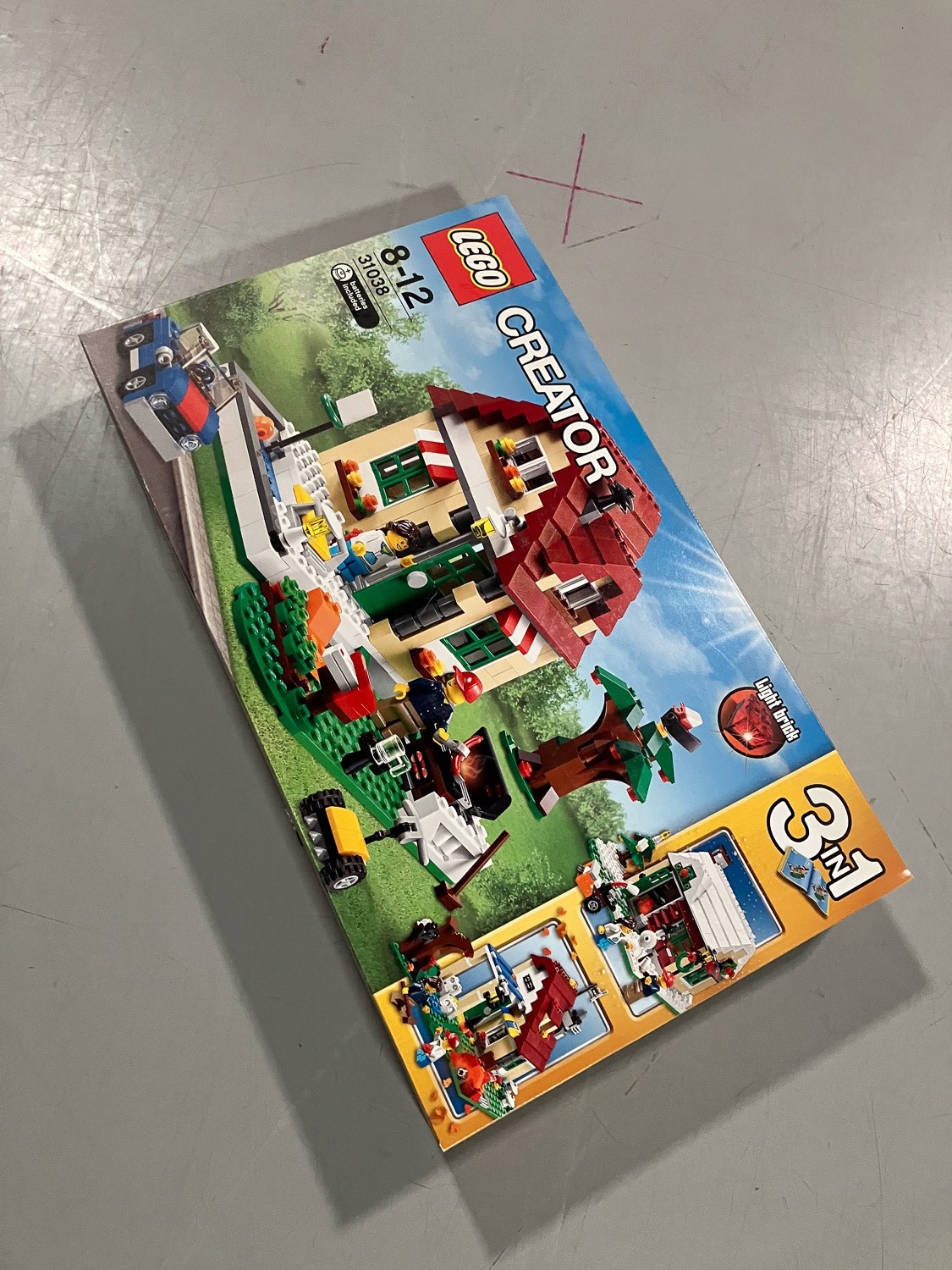 LEGO 31038 maison des saisons jouet créatif 3 en 1 pour les après-midis en famille