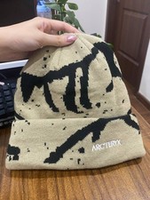 Arc'teryx Grotto Toque Beanie Beige Merino Wool Ski Winter Hat Unisex NWT