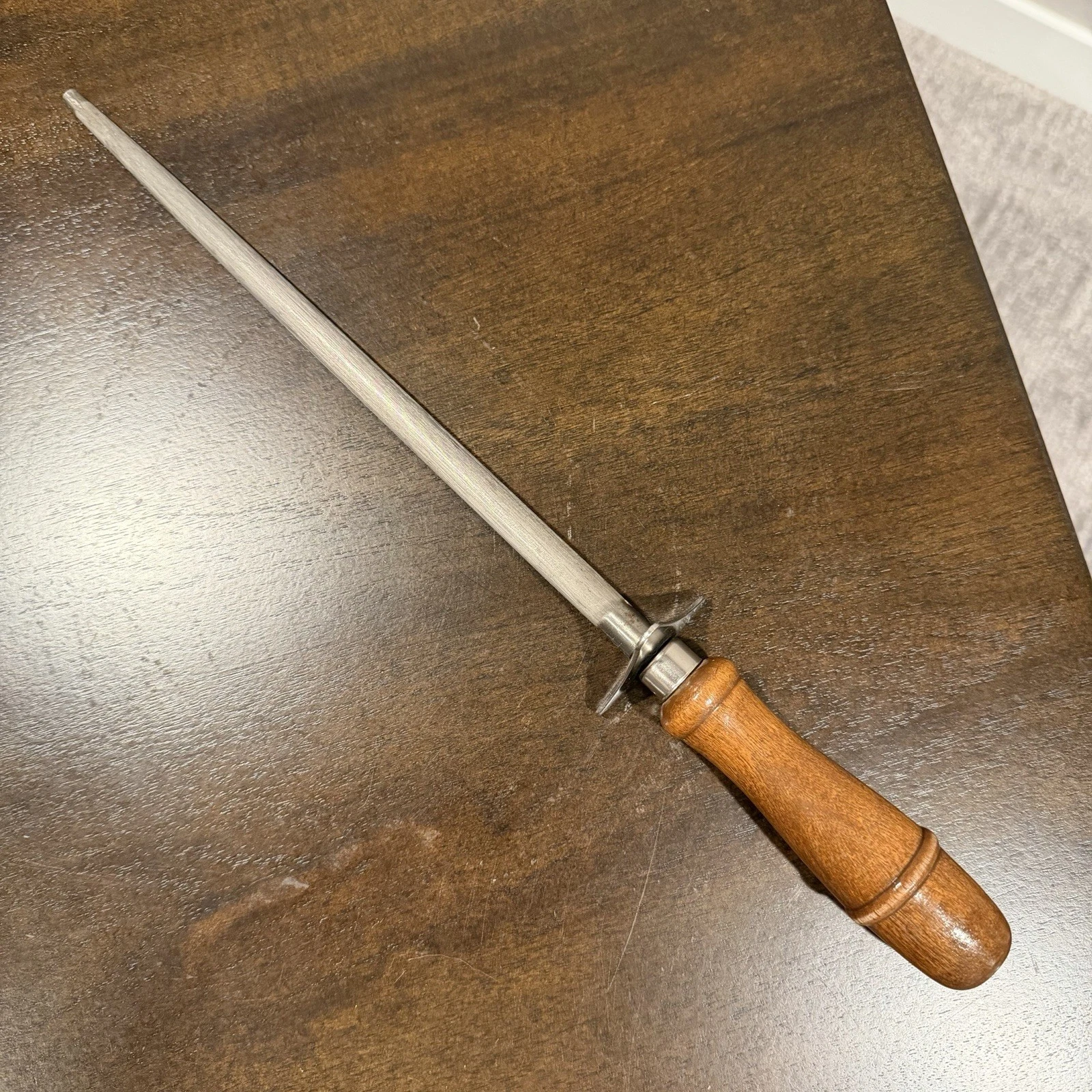 Vintage CASEXX Knife Sharpener Steel Honing Rod 15.5" w Wooden Handle
Opens in a new window or tab