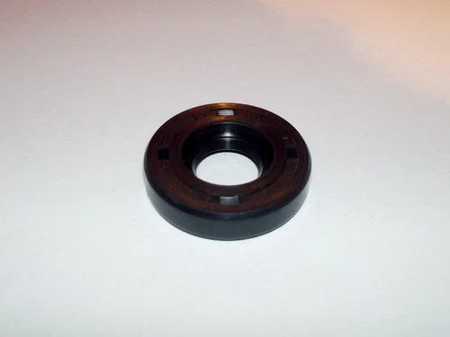 PARAOLIO / OIL SEAL / 13 X 30 X 7 / 13-30-7