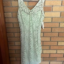 Simply Liliana Green Lace Dress Size 8