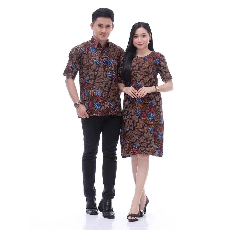 Authentic Malaysian Batik: Where Tradition Meets Fashion! - Image 2 of 4