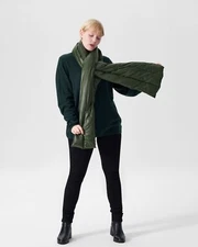 NEW! $90 Universal Standard CROSS OVER PUFFER SCARF COLOR- DUFFLE BAG