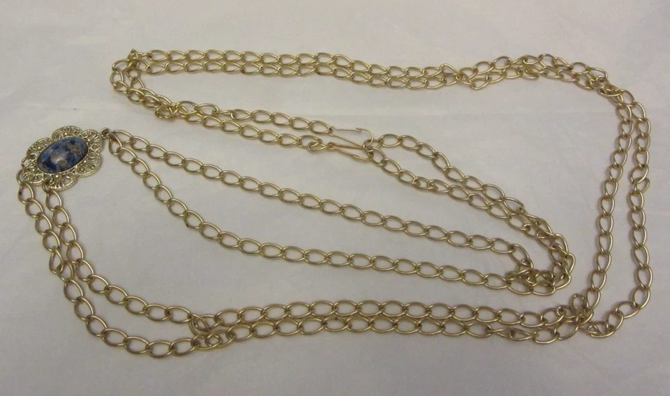 Vintage Gold Tone Chain Belt w/ Scarab Gem 50 Inches Long Adjustable - Image 4 of 4