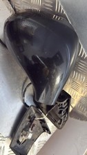 Retroviseur droit (ou coque) Peugeot 207