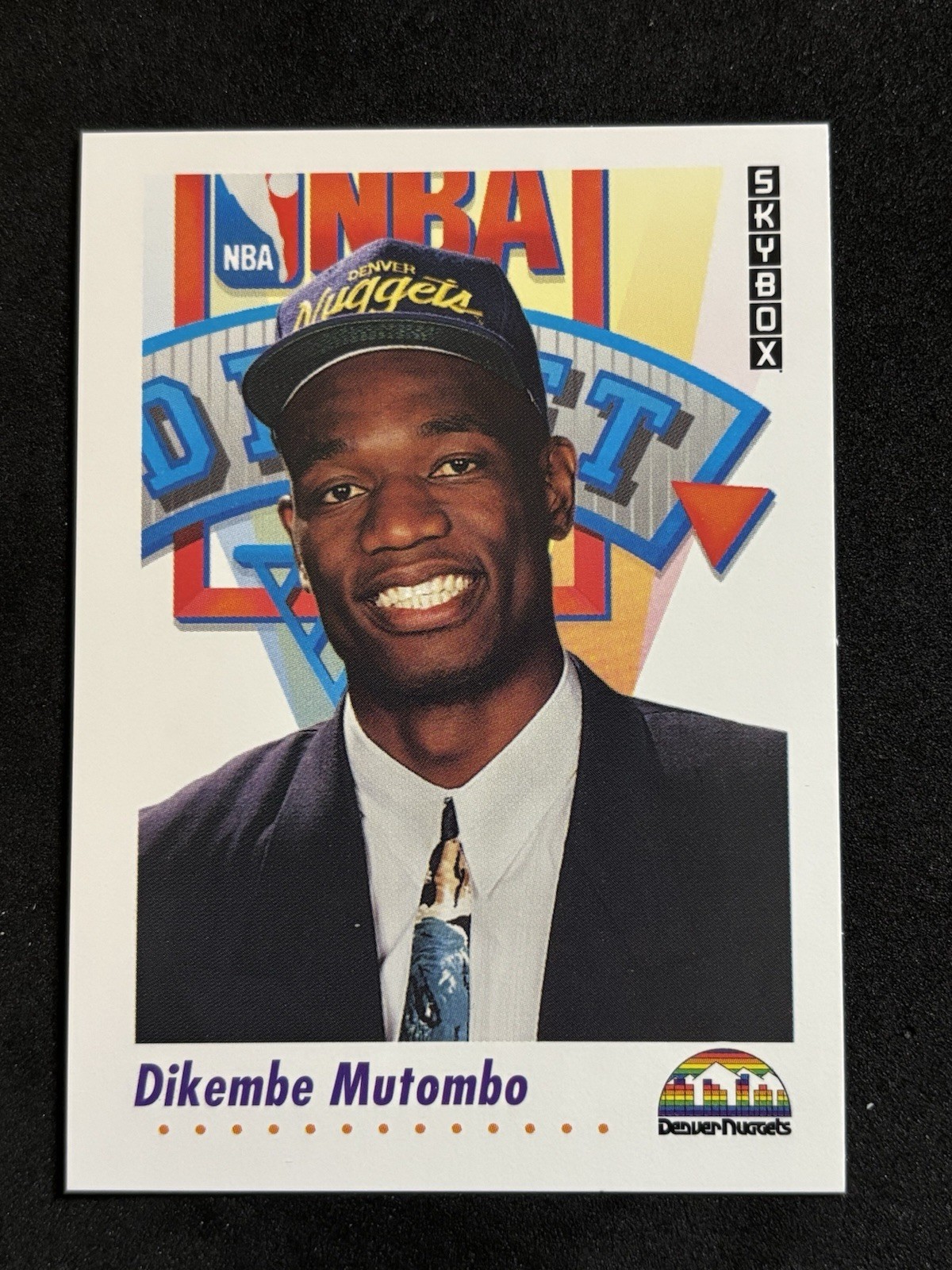 1991-92 SkyBox Dikembe Mutombo Rookie #516 Pack Fresh