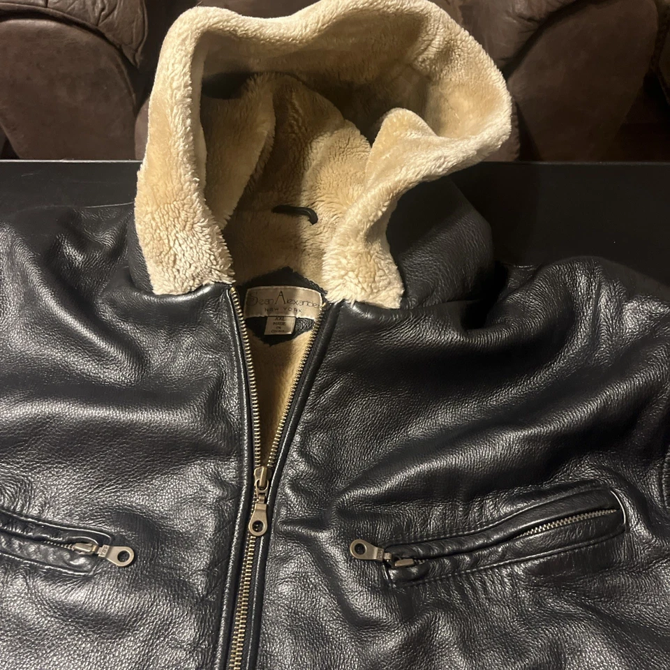 Chaqueta de cuero negra para mujer talla extra XXLlarge Sean Alexander con cinturón Foto 2 de 4