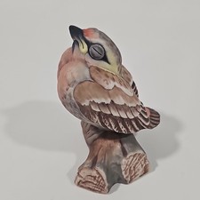Boehm Handmade Fledgling Red Poll 495W Porcelain Bird Figurine Collectible