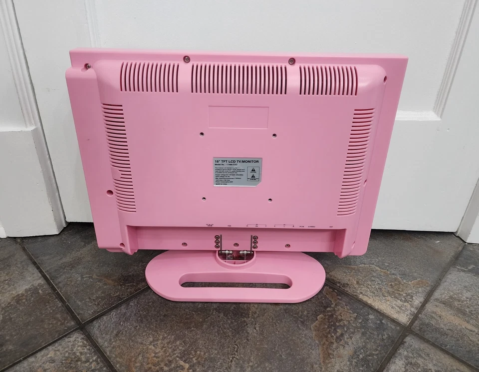 Vintage Y2K Pink 15 Inch TFT LCD Retro Gaming TV Monitor For Parts/Repair - Image 3 of 4