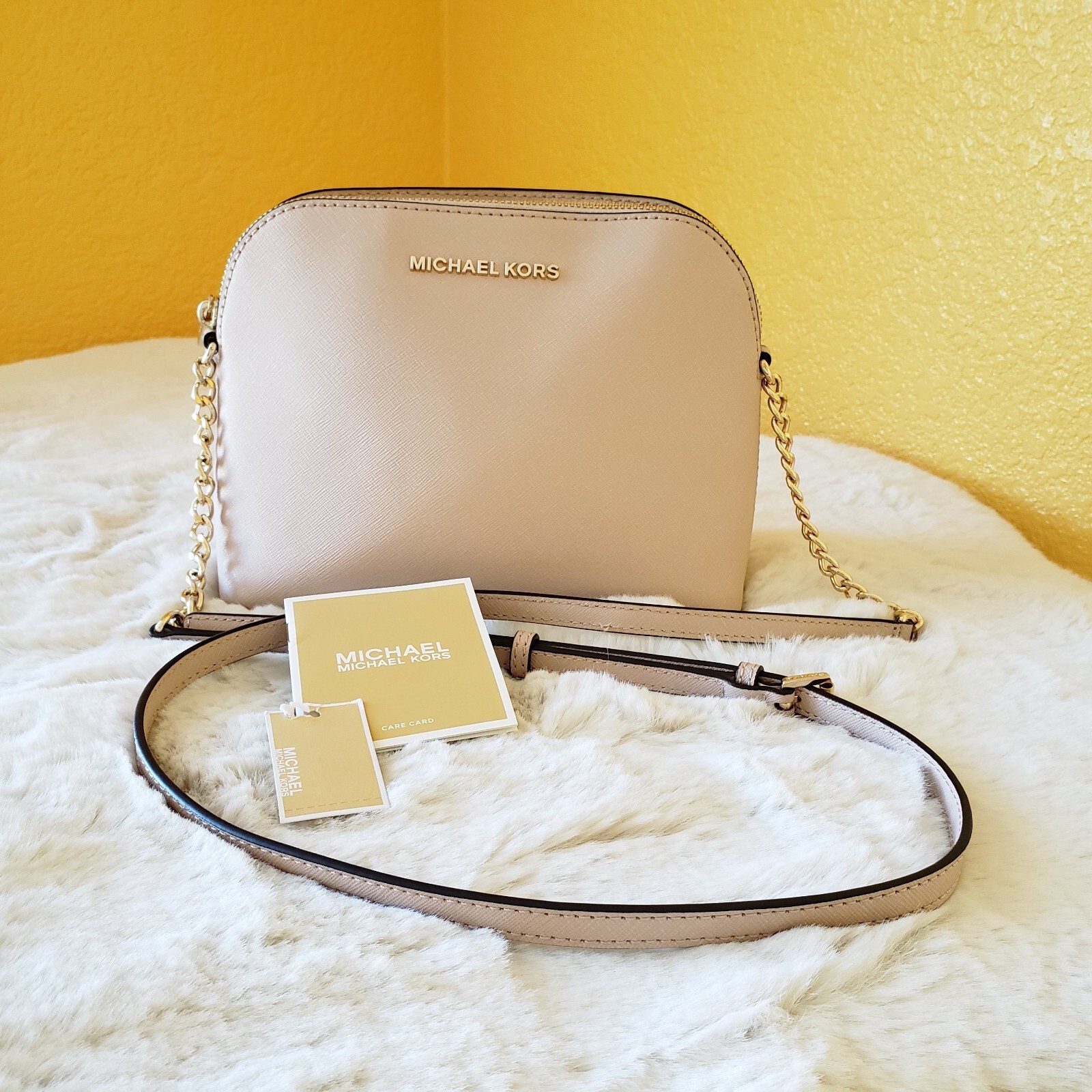 Michael Kors CINDY LG Dome Crossbody Ballet Pink Leather Purse 38S9YCPC3L NWT thumbnail 6