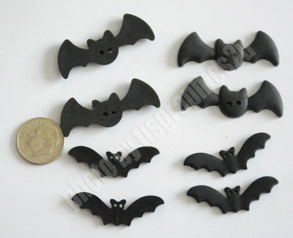 BATS / Gone Batty / Buttons Galore Halloween Buttons / Sew Thru Eyes / 2 Sizes - Image 4 of 4