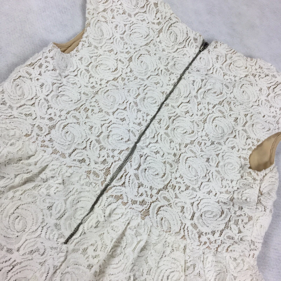 A Pea in the Pod Lace Peplum Maternity Top Size Small Womens White Cream Blouse  - Image 4 of 4