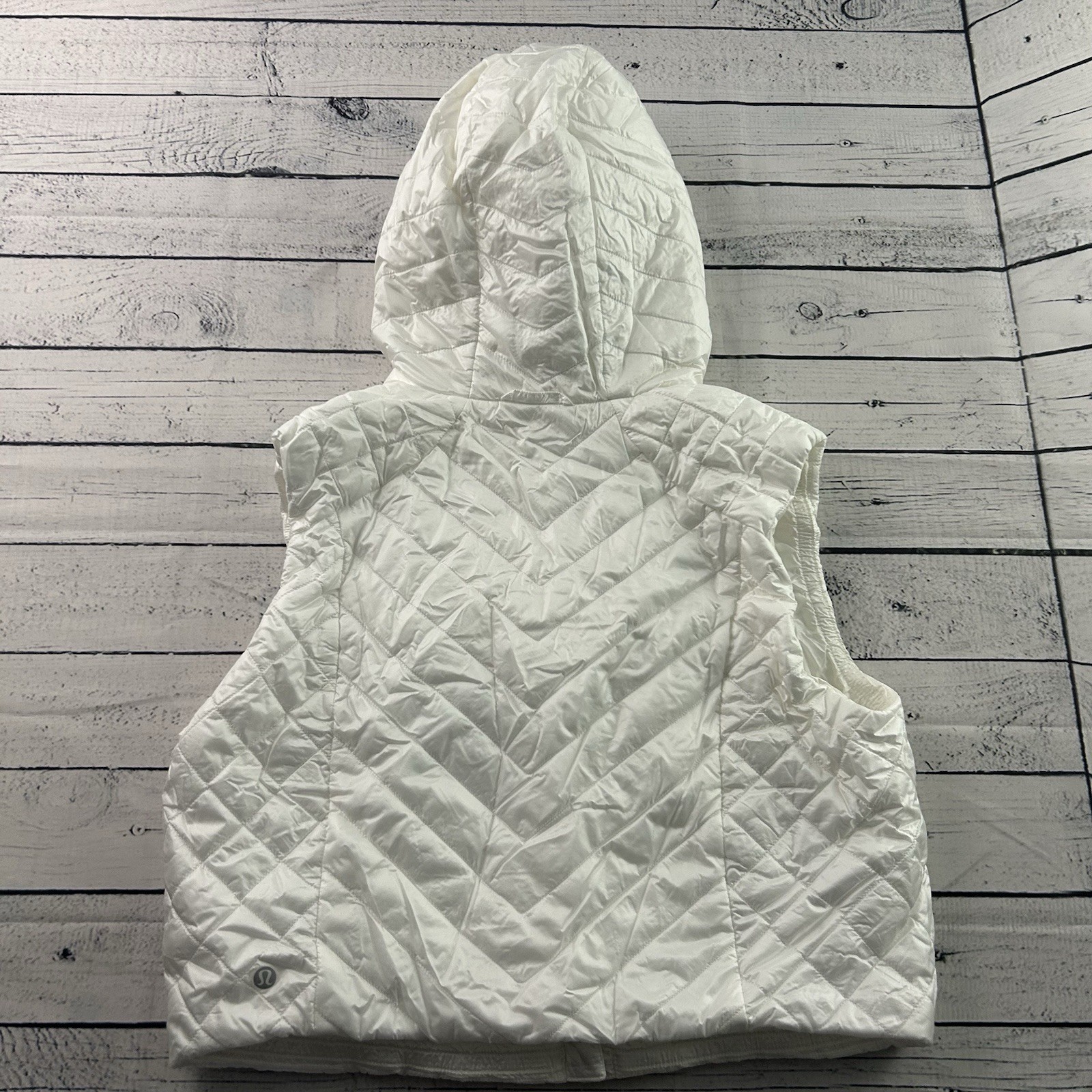 Lululemon Snap Button Lightweight Puffer Vest Cro… - image 6