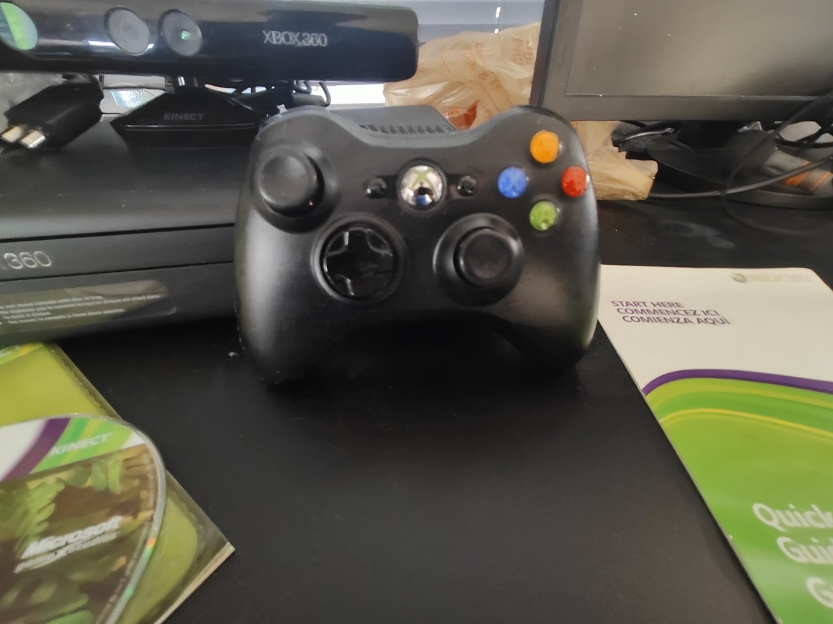 Microsoft Xbox 360s Black Full Set with NBA 2K & Kinetic