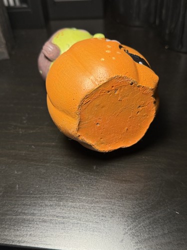 Hand-Painted Vintage-Style Halloween Witch & Pumpkin Figure - Picture 6 of 8