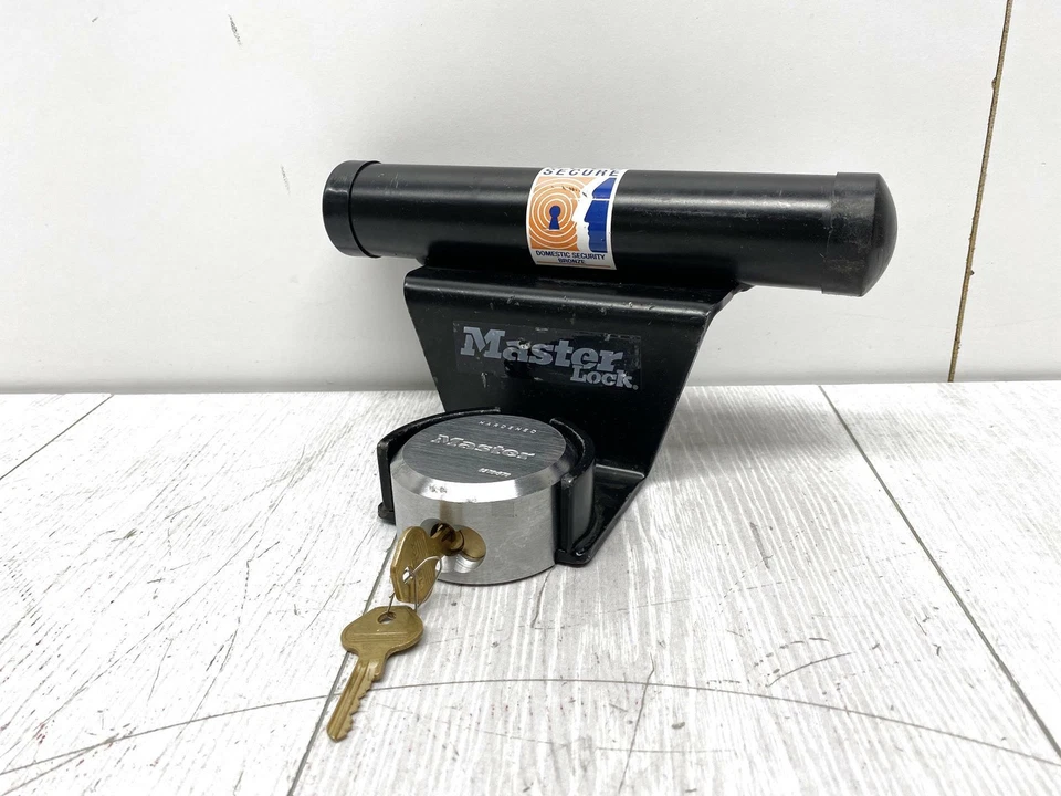 Serrure de porte de garage Master Lock 1488EURDAT - Photo 2/4
