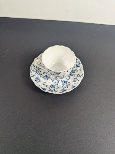 Caulden Vintage Miniatur Teetasse und Untertasse Set weiß Keramik blau Chintz - Bild 3 von 10