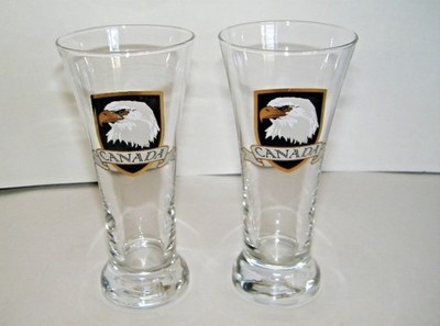 Canadian Eagle Crest w/Gold Trim Pilsner Beer Glasses set of 2 Barware VTG EUC