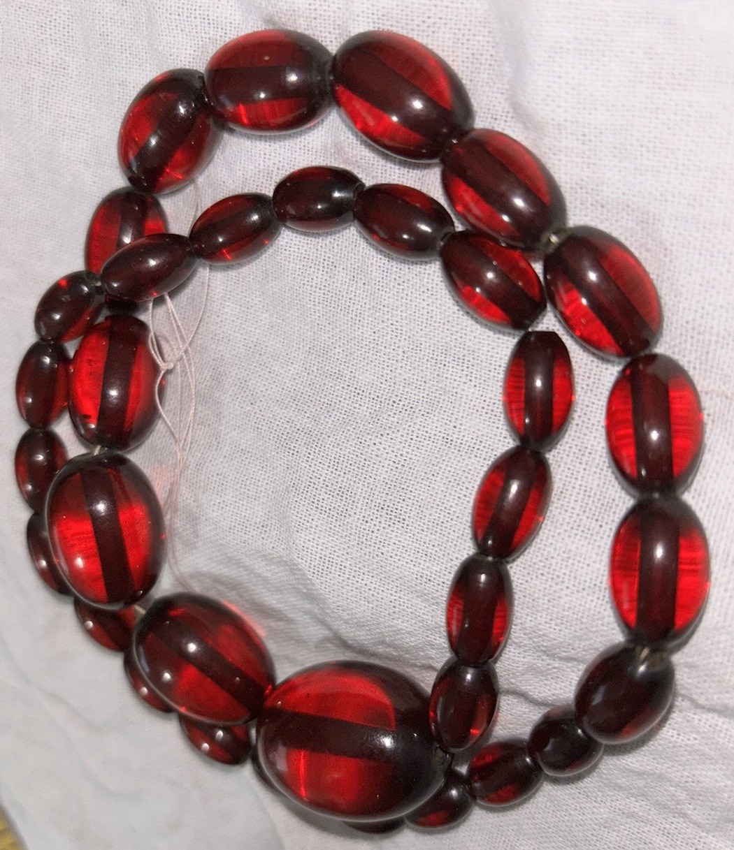 Vintage Translucent Cherry Amber Bakelite Graduat… - image 2