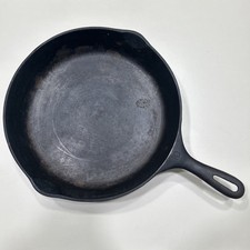 Unmarked No. 10 Wagner Cast Iron Skillet #10 (11-3/4") Made In USA Slight Wobble