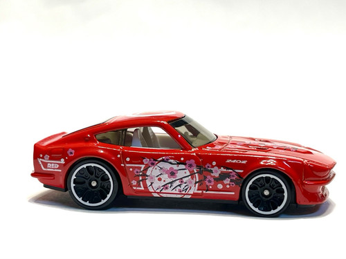 Hot Wheels New 2025 Target Red Edition Datsun 240z Correct Parts UNSPUN - Picture 1 of 9