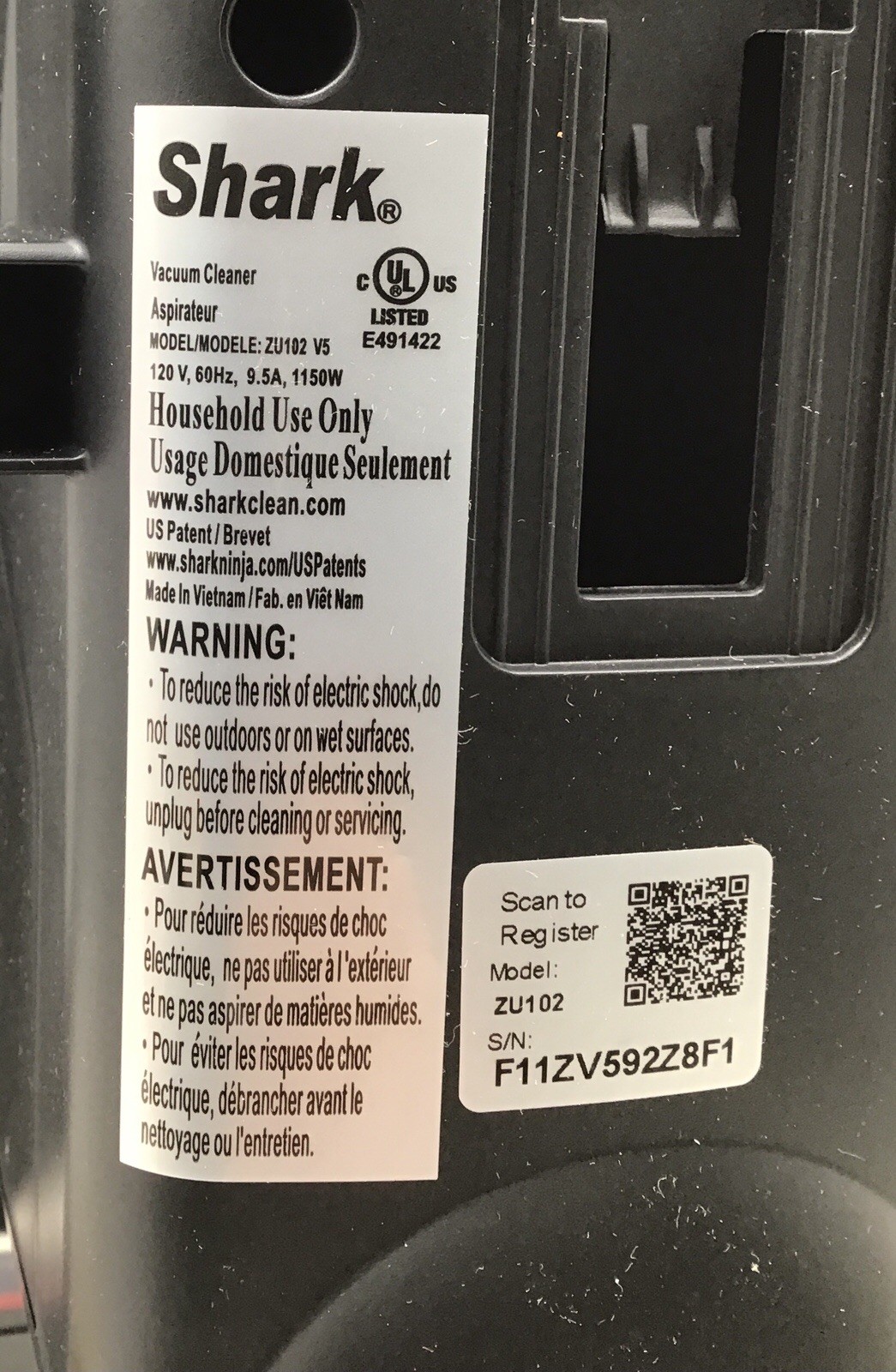 Shark Rotator Pet Vacuum W/ PowerFins HairPro & Odor Neutralizer Defects