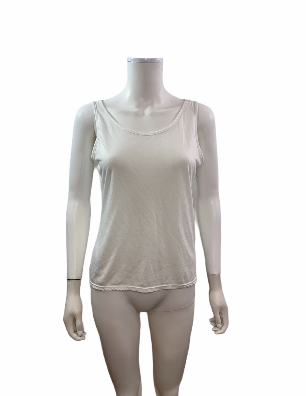 White House Black Market Women’s Size Medium Sleeveless Round Neck White Tee