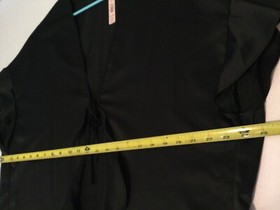 Victorias Secret Black Satin Robe One Size Flutter Sleeve Short Kimono Wrap NEW