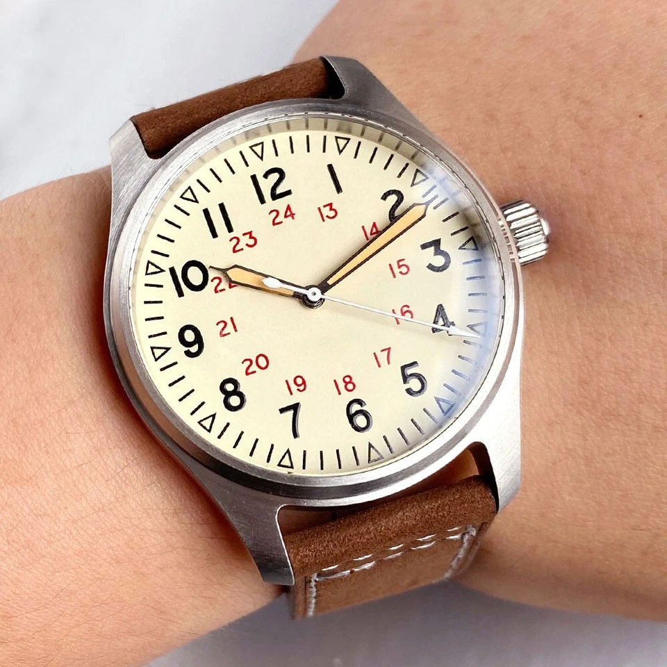 Reloj Hombre Tandorio Amarillo Crema Números Árabes 39mm Zafiro Piloto 8215 NH35 Foto 3 de 4