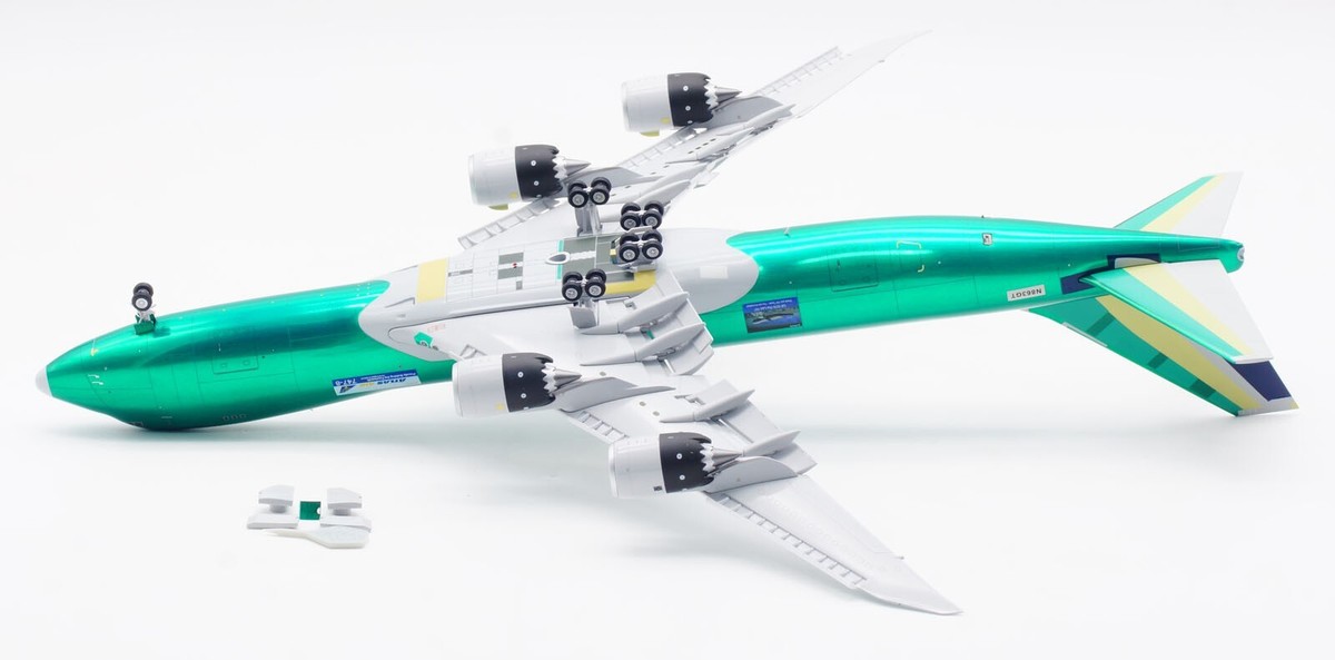 SQ Wings 1:200 アトラス航空 B747-8F N863GT s-l1200.jpg