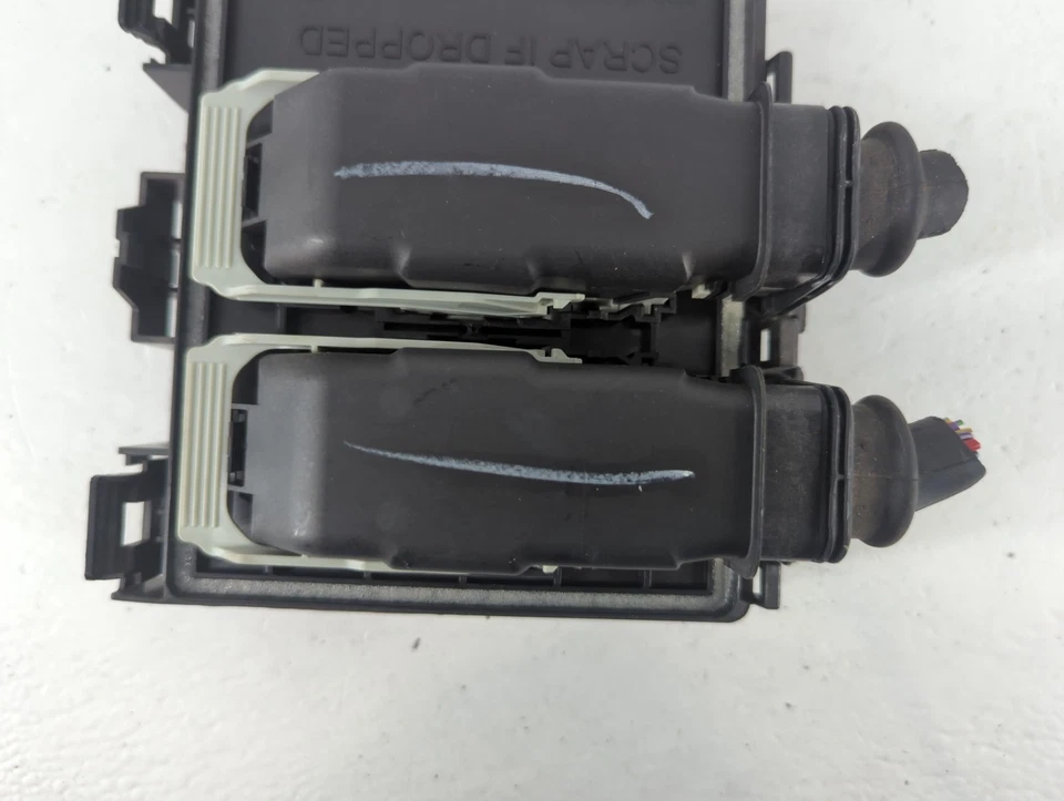 2020-2022 Ford Escape Fusebox Fuse Box Relay Module Mx6t-14d068-naa RBKOH - Image 4 of 4