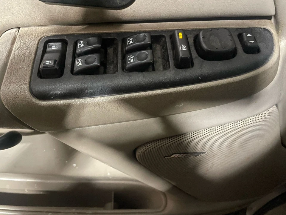 Interruptor de puerta de ventana eléctrica maestro Suburban Tahoe Yukon 2003-06 borde bronceado 15125144 Foto 2 de 4