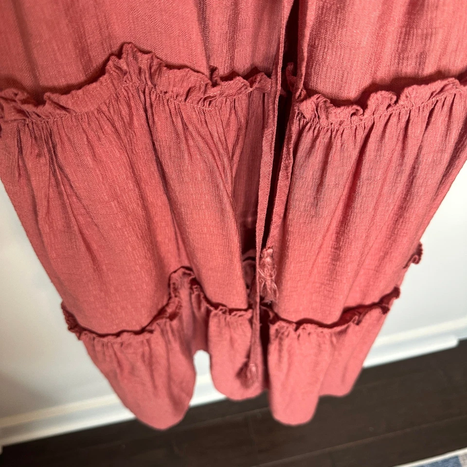 Vestido Midi Escarlata Oscuridad Niveles Manga Abullonada Cuello Cuadrado Boho Festival Pequeño Foto 3 de 4