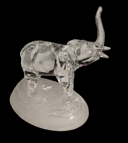 Vintage Lead Crystal Elephant Figurine Frosted Base Cristal D'Arques France - Picture 7 of 8