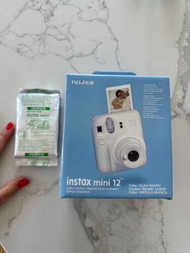 Fujifilm Instax mini 12 Instant Camera - Clay White BRAND NEW in Box - 第 1/3 張圖片