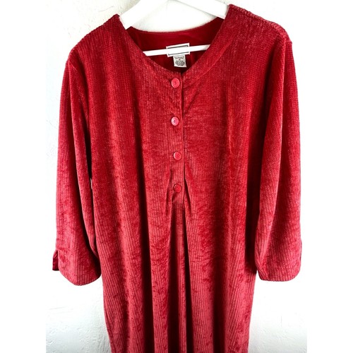 Anne Lewin Women’s Red Patterned Velour 3/4 Sleeve Lounge Robe Size M - Picture 3 of 6