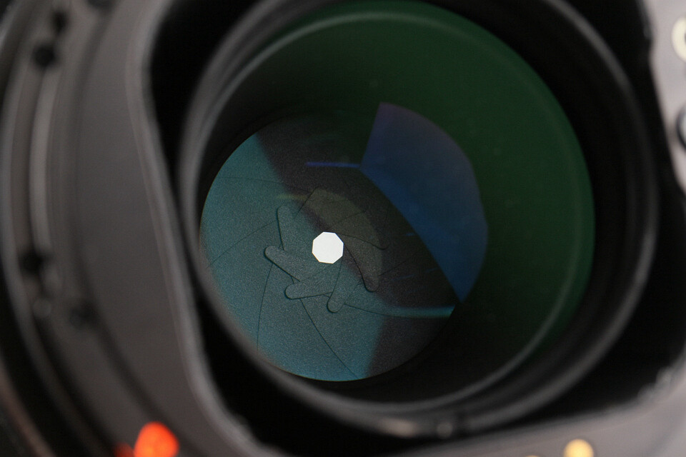 Hasselblad Carl Zeiss Tele-Tessar T* 250mm F/4 FE Lens Hasselblad Carl Zeiss Tele-Tessar T* 250mm F/4 FE Lens