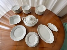 Set piatti da 12 Persone In Porcellana 41 Pezzi con doppio Filo d'oro bellissimo