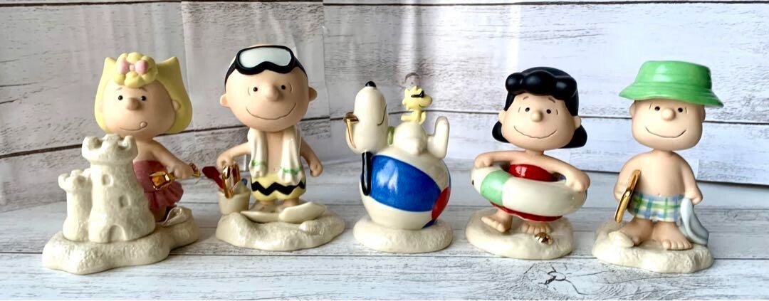 Lenox Peanuts Beach Party Figurine Set with Charlie Brown Snoopy Lucy Linus Sally No Box