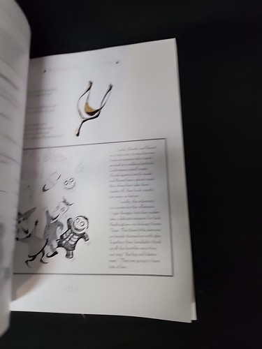 Tim Burton’s Nightmare Before Christmas Frank Thompson - First Paperback Edition - Picture 5 of 11