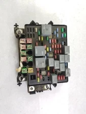 Fuse Box Engine Duramax Fits 06 SIERRA 2500 263361 15216917-02