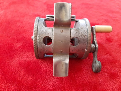 Ancien moulinet de pêche. Antique Meek & Sons N° 33 Blue Grass Fishing Reel. - Photo 5/11