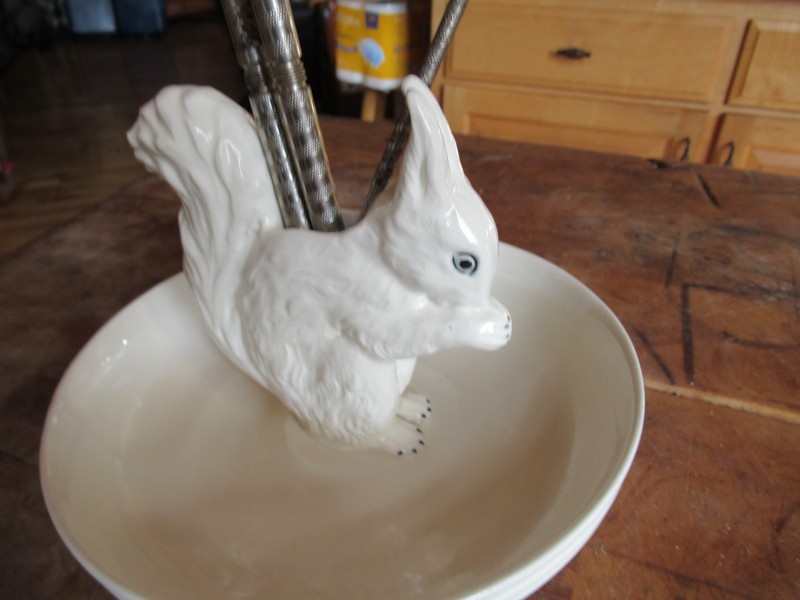 Rare Vintage Czechoslovakian Squirrel Nut Bowl w/cracker, pick 8" x 6" ceramic