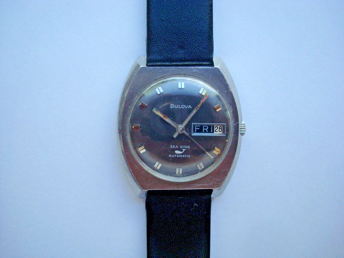 Bulova M9 Sea King Whale Mens Automatic SS Watch Gray Dial Date New Band GC Runs