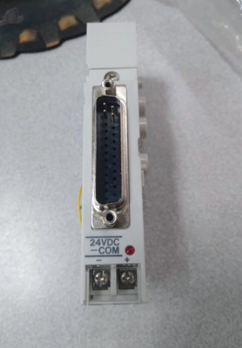 SMC Connector Block Assembly SX5000-64-9NA - Picture 2 of 4