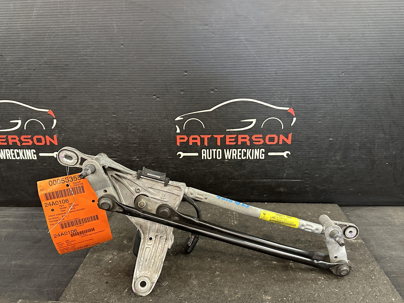 14-17 MASERATI GHIBLI FRONT WINDSHIELD WIPER TRANS LINKAGE & MOTOR 91498-475