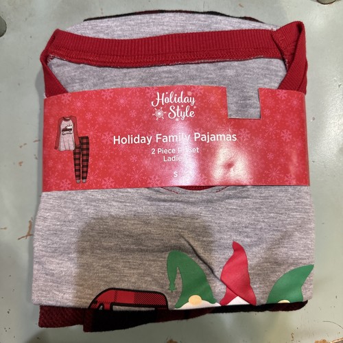 Holiday Style Pajamas Women’s Small, 2 Piece PJ Set, Grey Red Plaid Gnomes - Picture 2 of 3