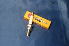 NGK Spark Plug DR8EB Threaded Top EA 4855