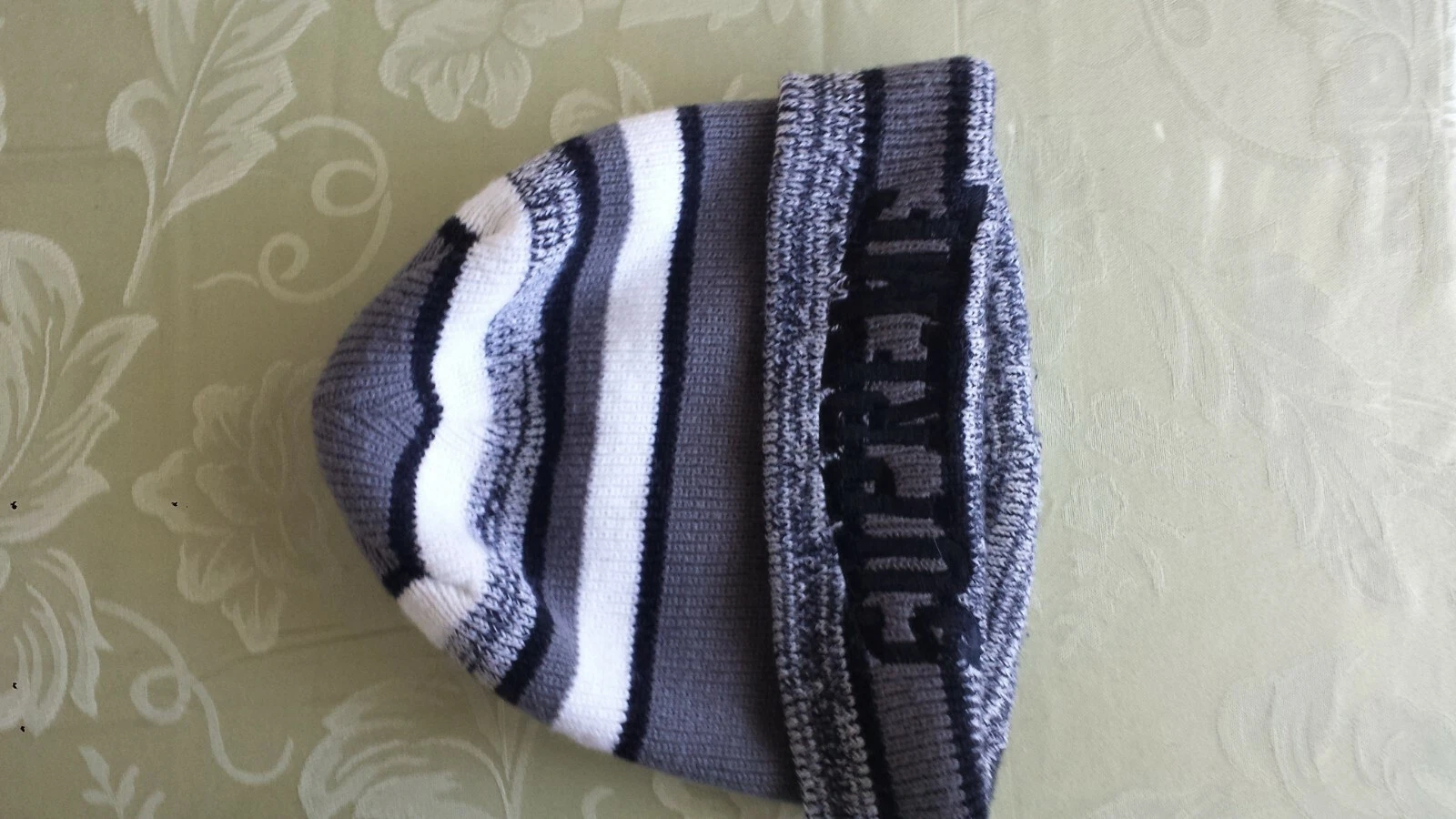 Bonnet noir à rayures bruyère Supreme 